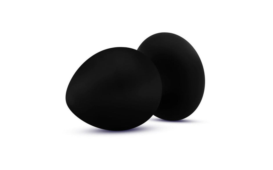 Anal Adventures - Platinum Silicone Anal Stout Plug Medium
